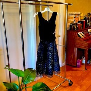 Dress Narm woman 16 Black and silver dress with tag 80.00 16 w
